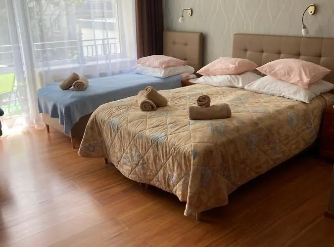 Magnolia فندق مبيت وإفطار Chłapowo